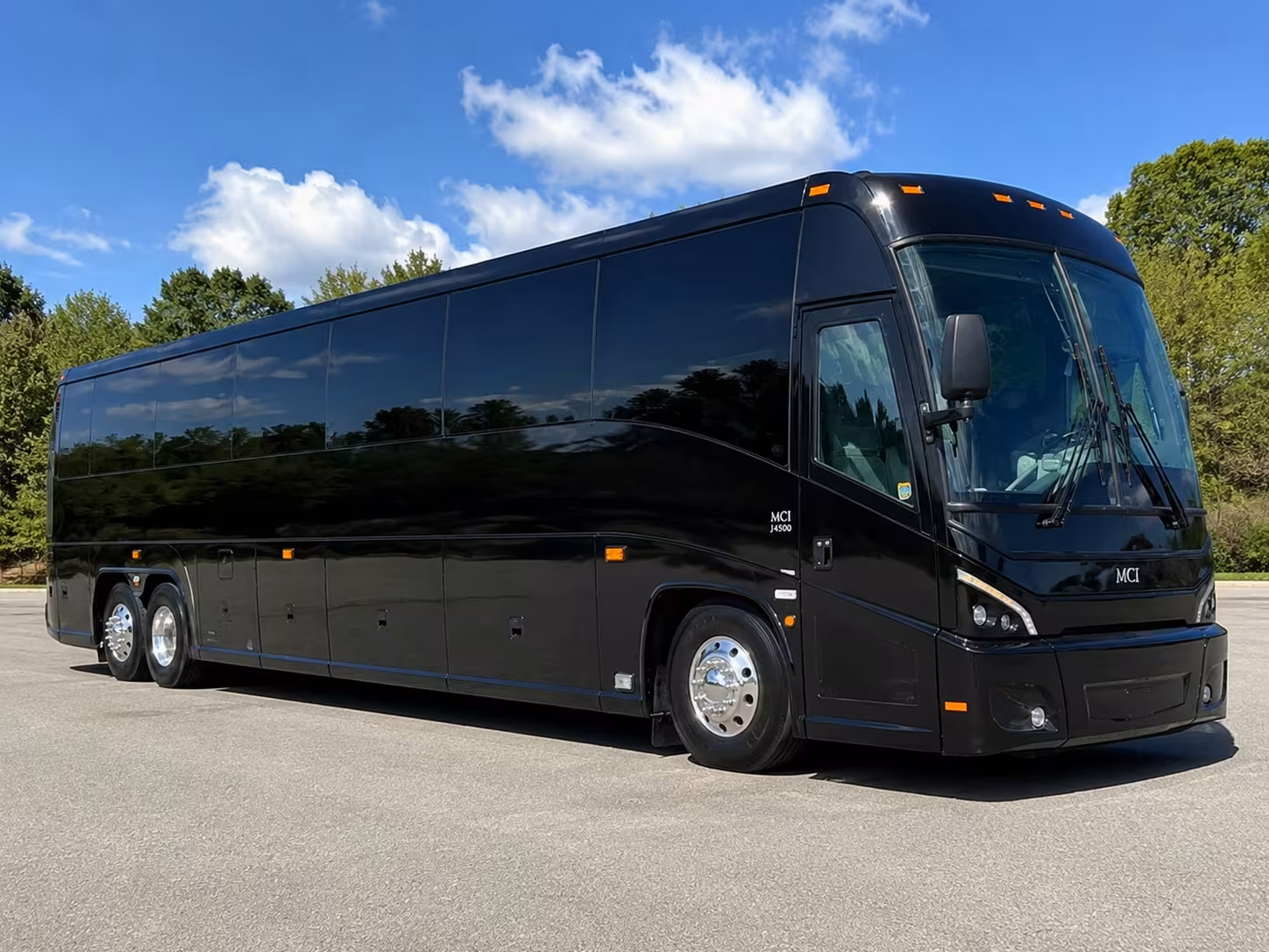 rialto minibus rentals to glen helen and jurupa valley